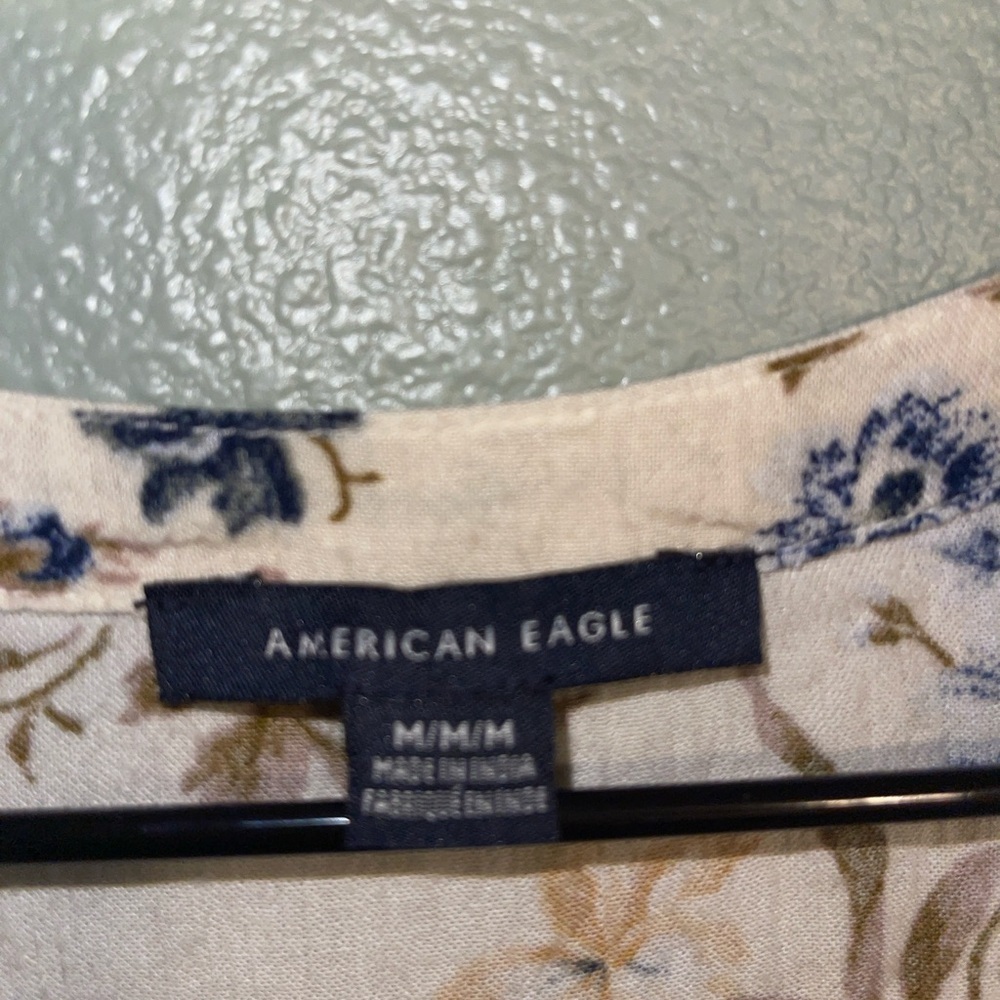 American Eagle floral peasant top - Picture 5 of 6